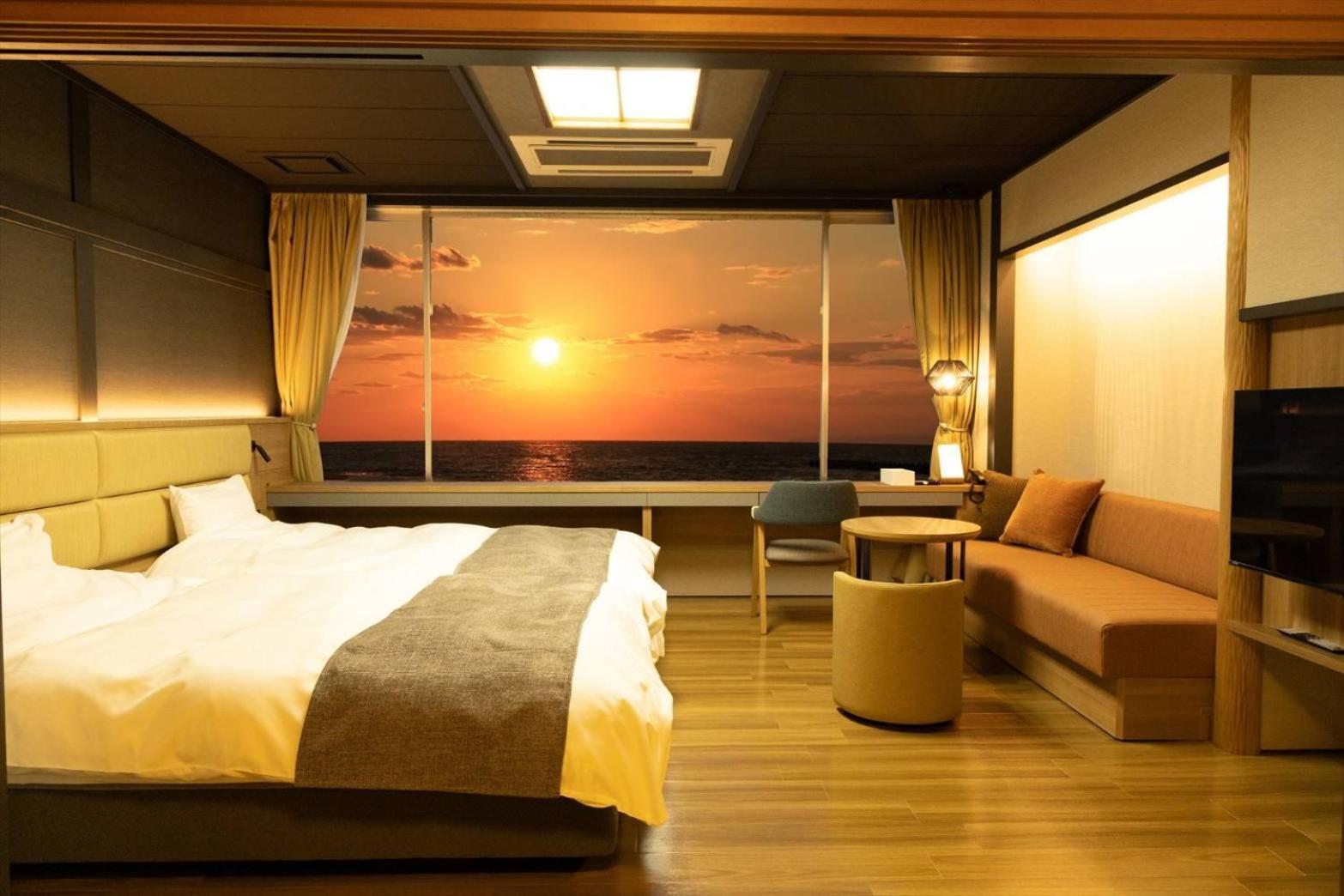 Ikkyu -Seaside Hotel- Tsuruoka Exterior photo